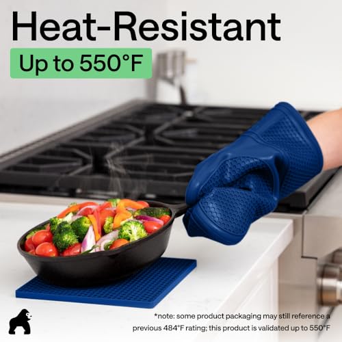 BPA Free Silicone Oven Mitts and Pot Holders Set (Blue / 12.5" Oven Mitts + 7" Trivets)