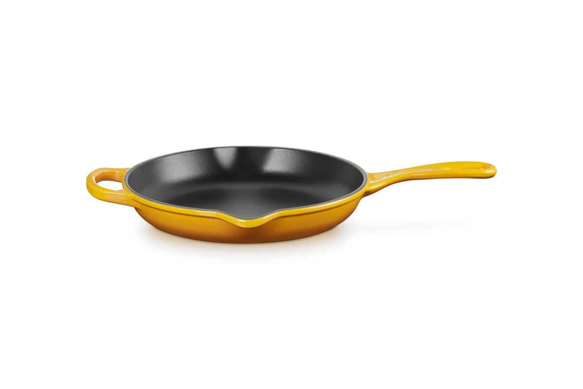 Enameled Cast Iron Signature Round Skillet (9" / Nectar)