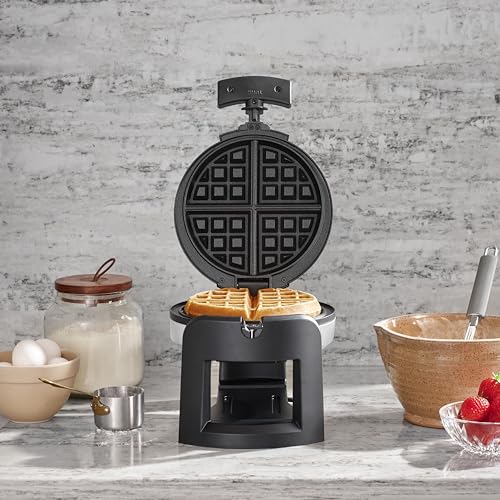 Flip Belgian Waffle Maker (New Single Flip)