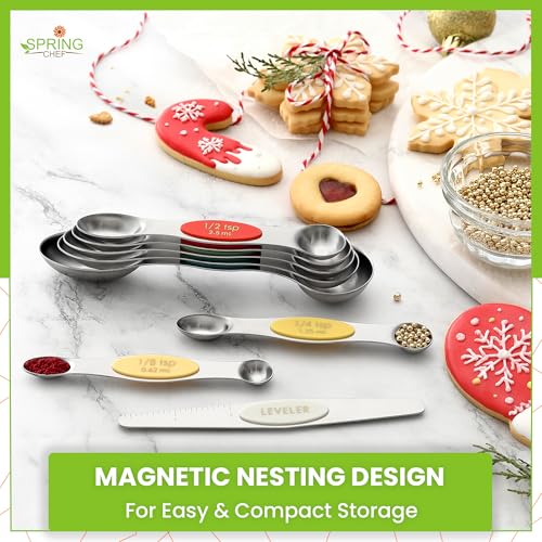 Stainless Steel Magnetic Measuring Spoons Set of 8 (Very Merry / 1-Pack)