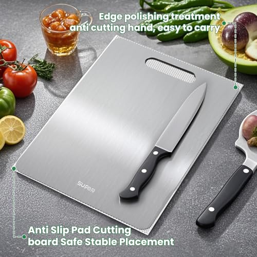 2 Pack Titanium Cutting Board (M+L)