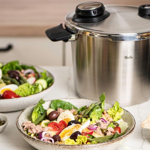 Vitavit Premium Pressure Cooker with Steamer Insert (6.3 Quarts / Silver)