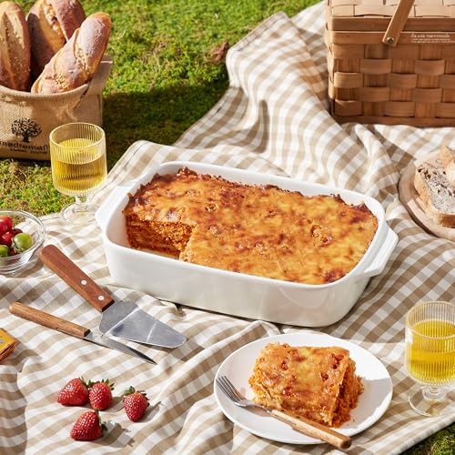 Large Ceramic Casserole Dish with Lid (White)