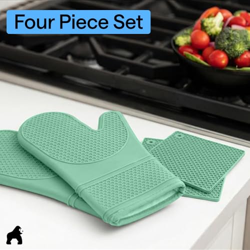 BPA Free Silicone Oven Mitts and Pot Holders Set (Mint / 12.5" Oven Mitts + 7" Trivets)