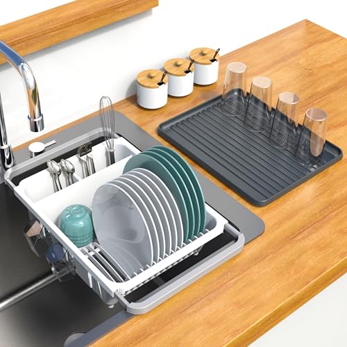 Dish drying rack expandable over the sink
