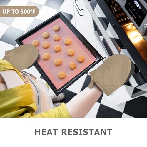 1 Pair Short Oven Mitts (Coffee)
