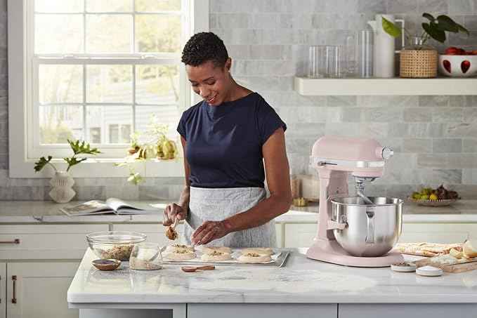 KitchenAid® 7 Quart Bowl-Lift Stand Mixer