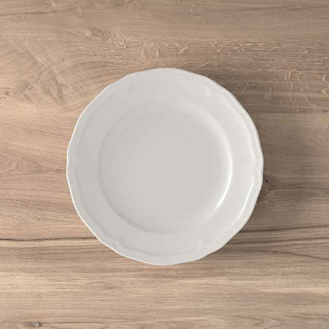 Villeroy & Boch Manoir Collection 18-Piece Dinnerware Set, Plates & Bowls, Premium Porcelain, Made in Germany, Dishwasher & Microwave Safe, Rich, Creamy White