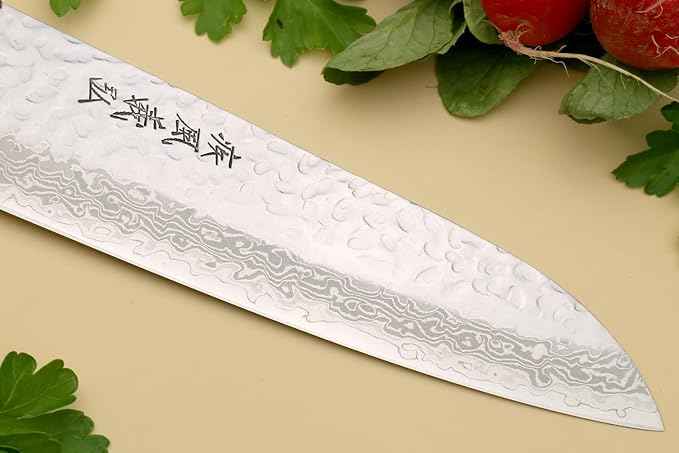 Yoshihiro VG10 16 Layer Hammered Damascus Stainless Steel Santoku Chefs Knife (7'' (180mm))