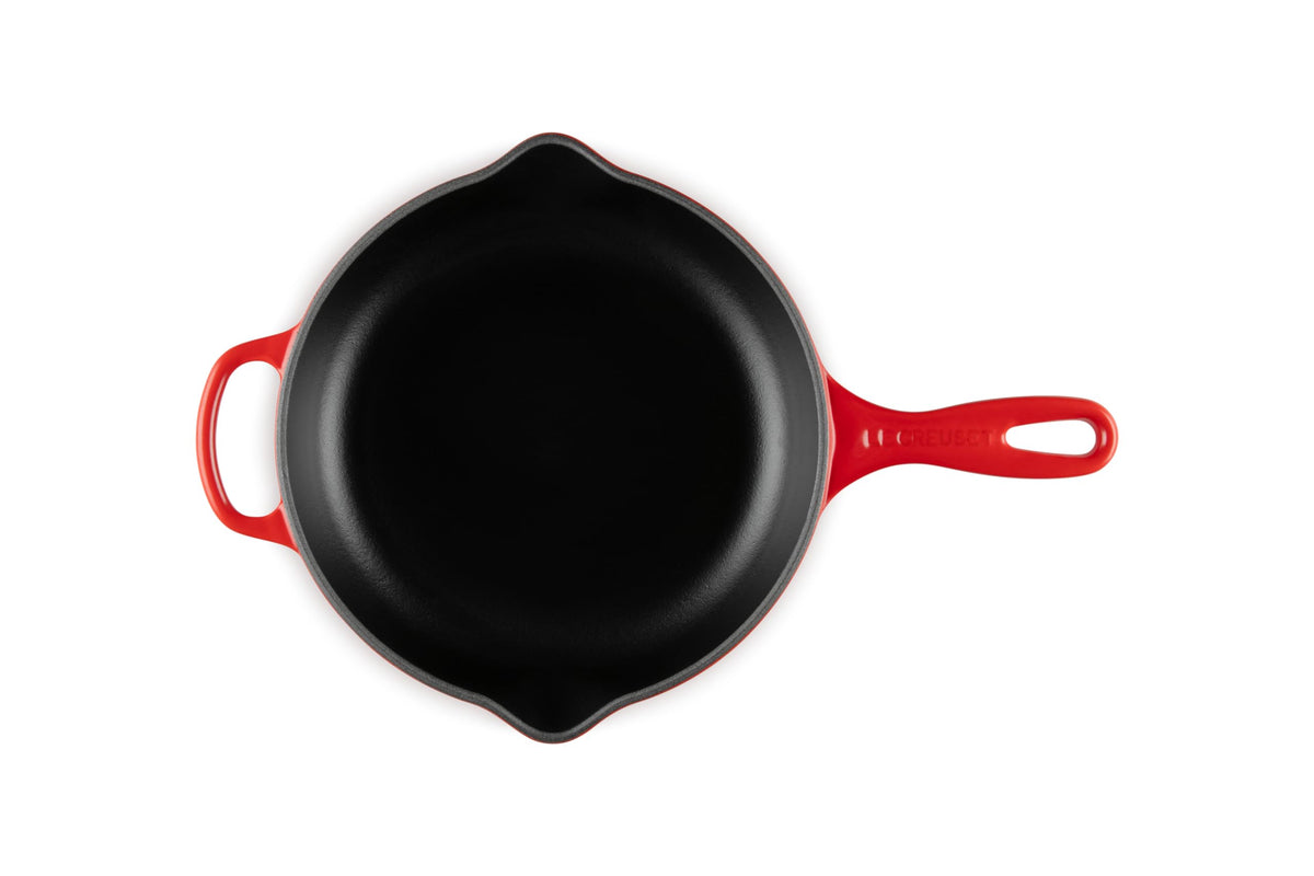 Enameled Cast Iron Signature Round Skillet (9" / Cerise)