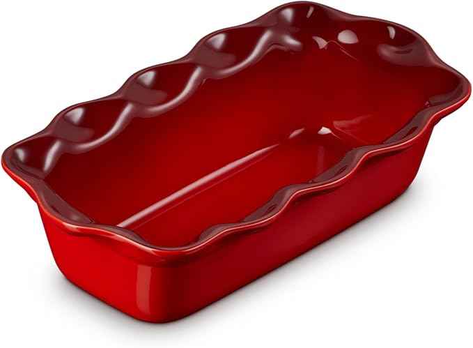 Le Creuset Stoneware Set of 2 9" Heritage Fluted Pie and 9" Fluted Loaf Dish, Cerise