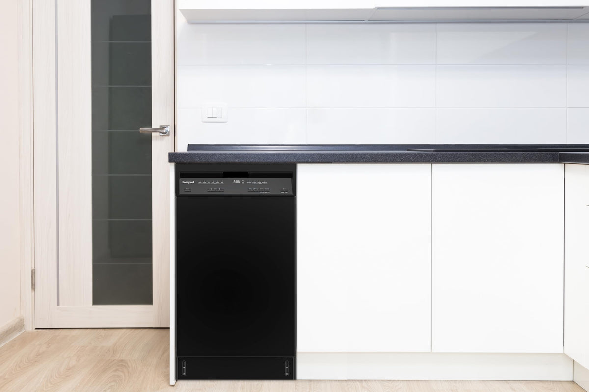 18 Inch Dishwasher with 8 Place settings (black)