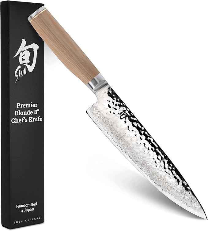 Shun Premier Blonde 8" Chef's Knife, Handcrafted Japanese Kitchen Knife for Professional and Home Chefs, VG-MAX Core with Damascus Stainless Steel Cladding, Pakkawood Handle