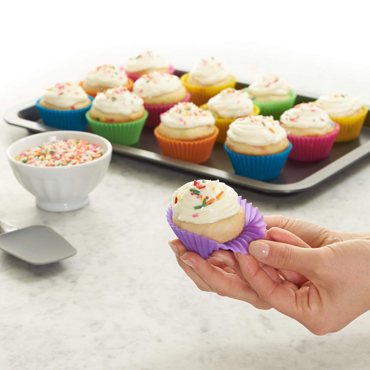 Reusable Non Stick Silicone Baking Cups (Multicolor / Pack of 12)
