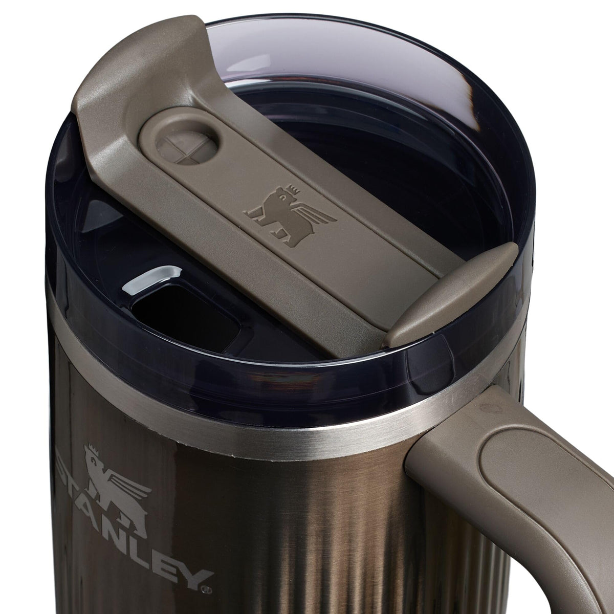 Quencher H2.0 Tumbler with Handle and Straw 30 oz (30 Ounces / Fluted Gunmetal Shine)