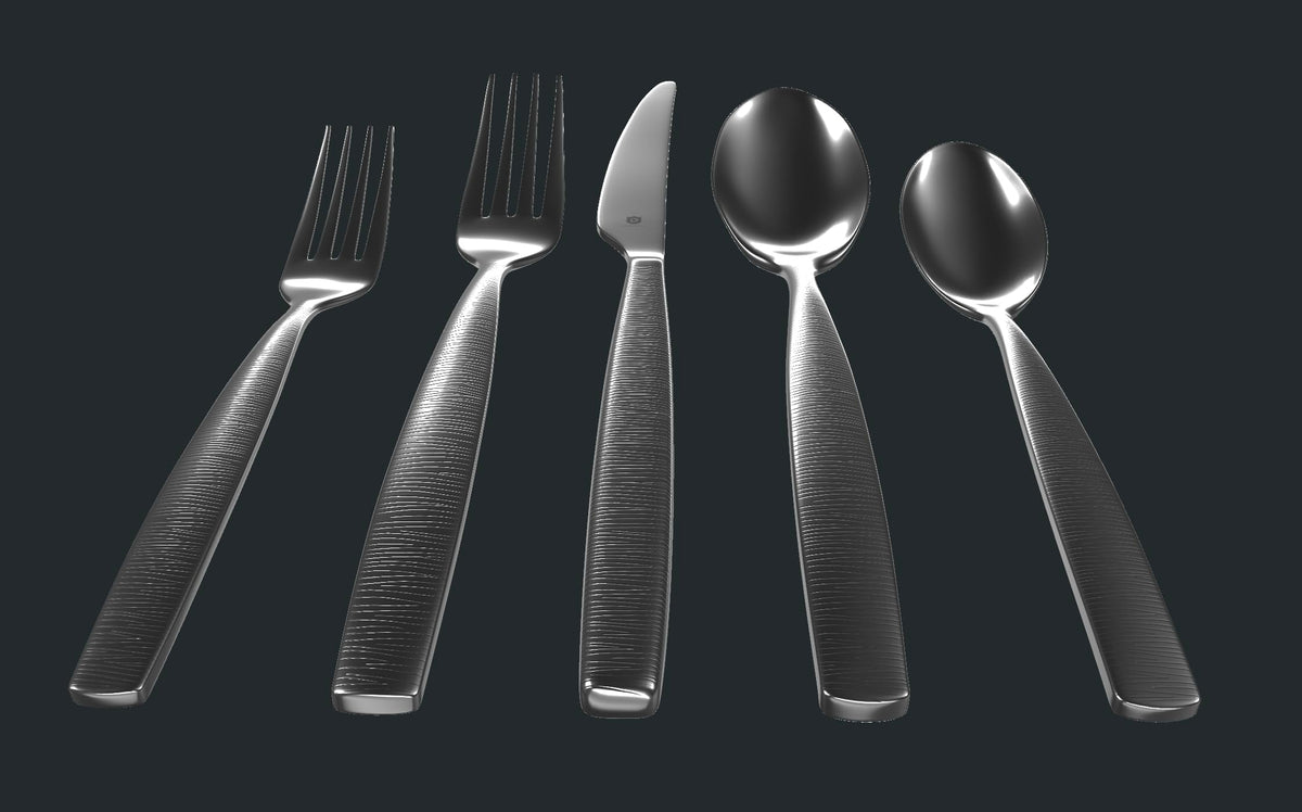 Engraved Silverware Set for 16 (80-Piece)