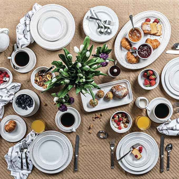 Juliska Le Panier 16pc Place Setting - Whitewash
