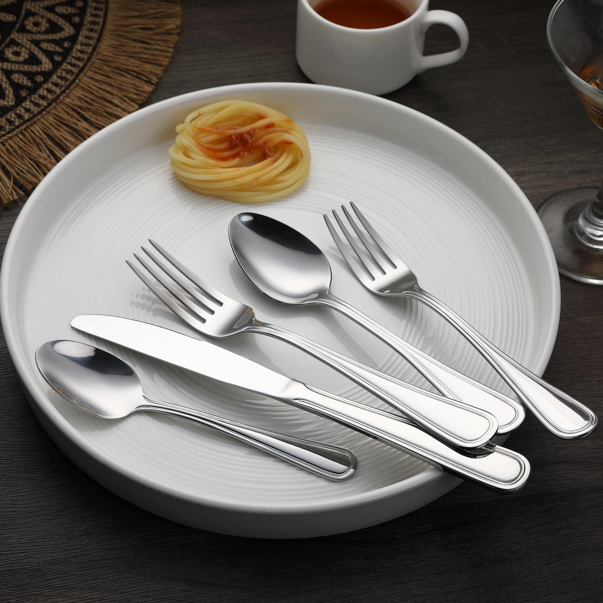 Silverware Set (20-Piece / Crown)