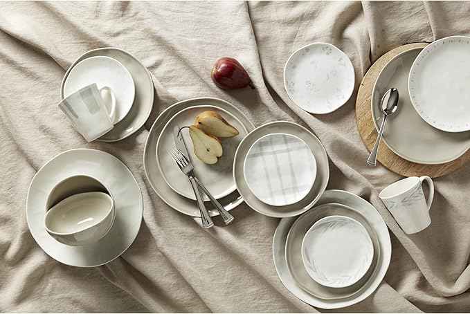 Lenox, Grey Bay Colors 4Pc Accent Plates, 4.00 LB
