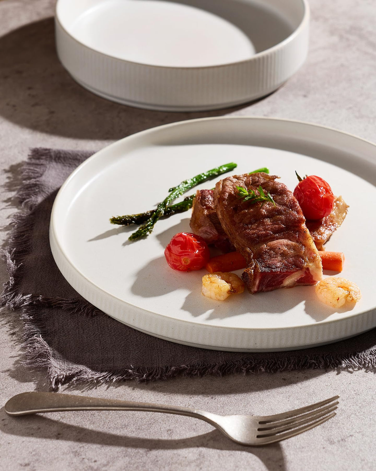 Star Stoneware Dinnerware Set (Matte White)