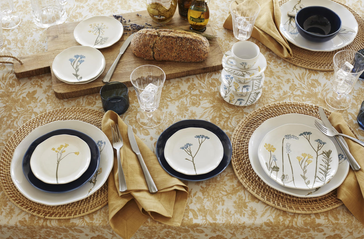 Wildflowers 4 (Tidbit Plates, Set of 4)