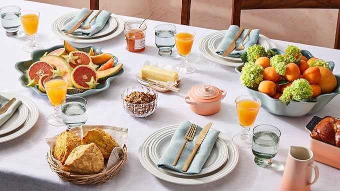 Le Creuset Stoneware Set of 4 Dinner Plates, 10.5" each, White