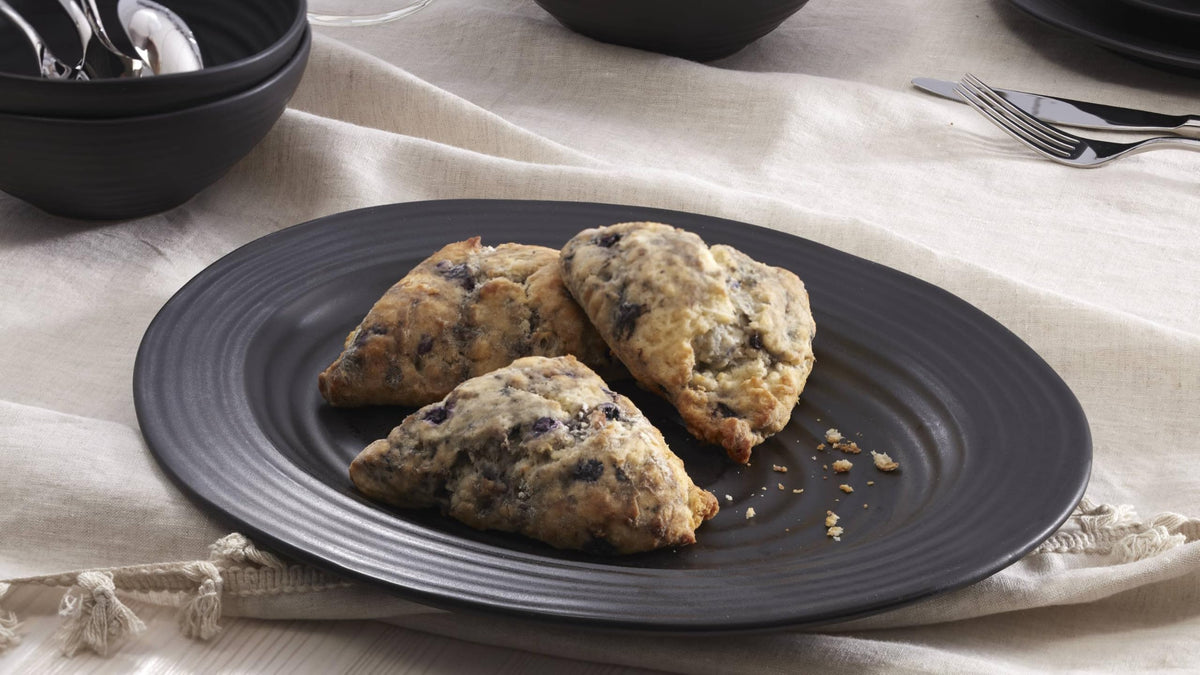 Black Ridge Piece Dinnerware Set (Black / 12-Piece Dinnerware Set)