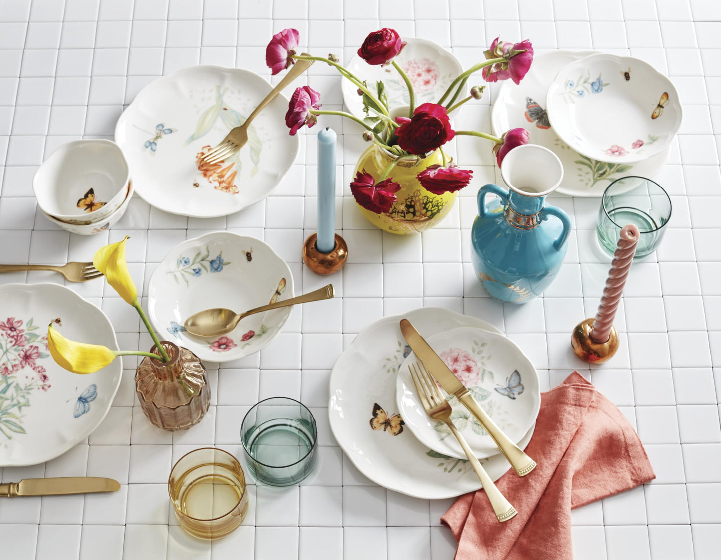 Butterfly Meadow Porcelain 28 (28-Piece Dinnerware Set)