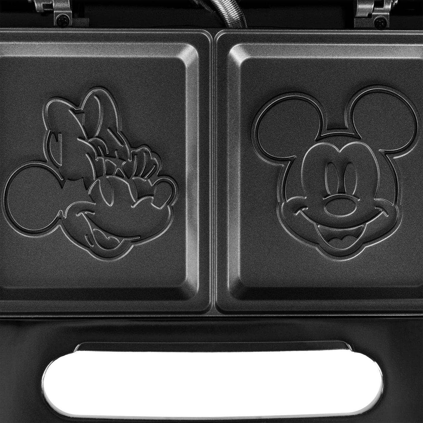 Disney Mickey and Minnie Mouse Sandwich Maker (Disney Mickey Mouse & Minnie Mouse)
