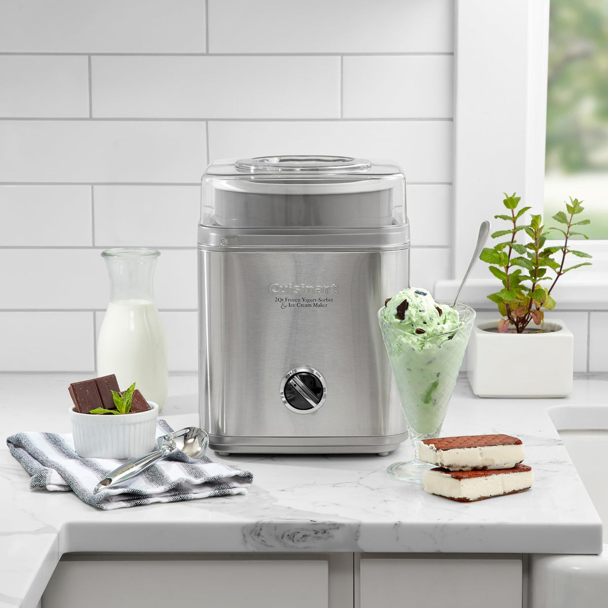 Ice Cream Maker Machine (Brushed Chrome / 2 Quart)