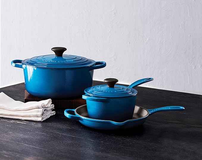 Le Creuset Enameled Cast Iron Signature Iron Handle Skillet, 10.25", Marseille