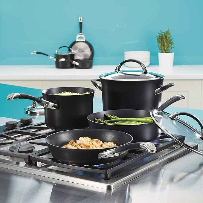 Circulon Symmetry Hard-Anodized Nonstick Frying Pan, 8.5-Inch, Black