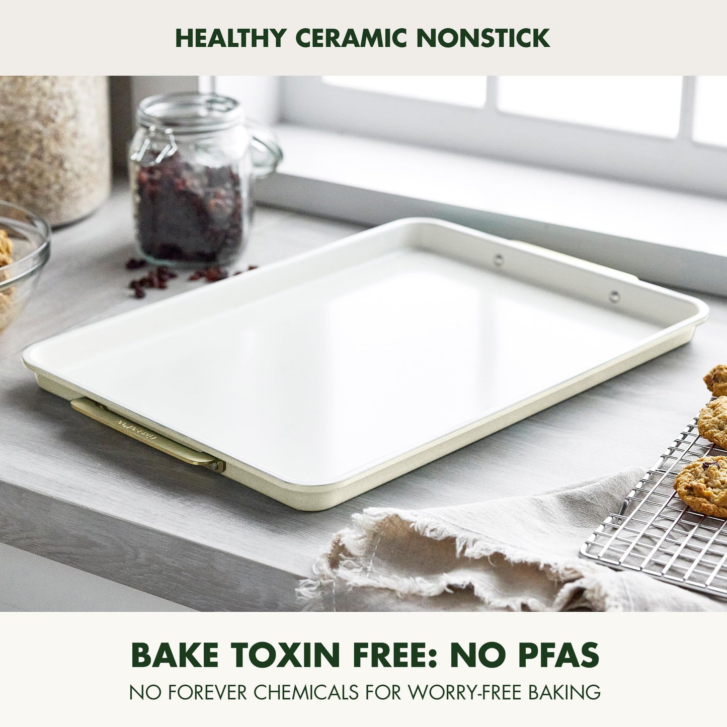 Bakeware 13"x18" Half Baking Sheet Pan (13" x 18" Half Sheet Pan / Cream)