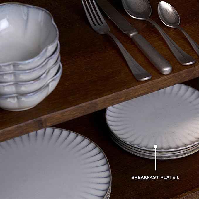 Serax Breakfast Plate | Inku Tableware van Sergio Herman | 4 Dessert Plates | Stoneware Dinnerware Set in white | luxury Dishware for Dinner at Home, Party, Cake, Christmas | Kitchen Sets
