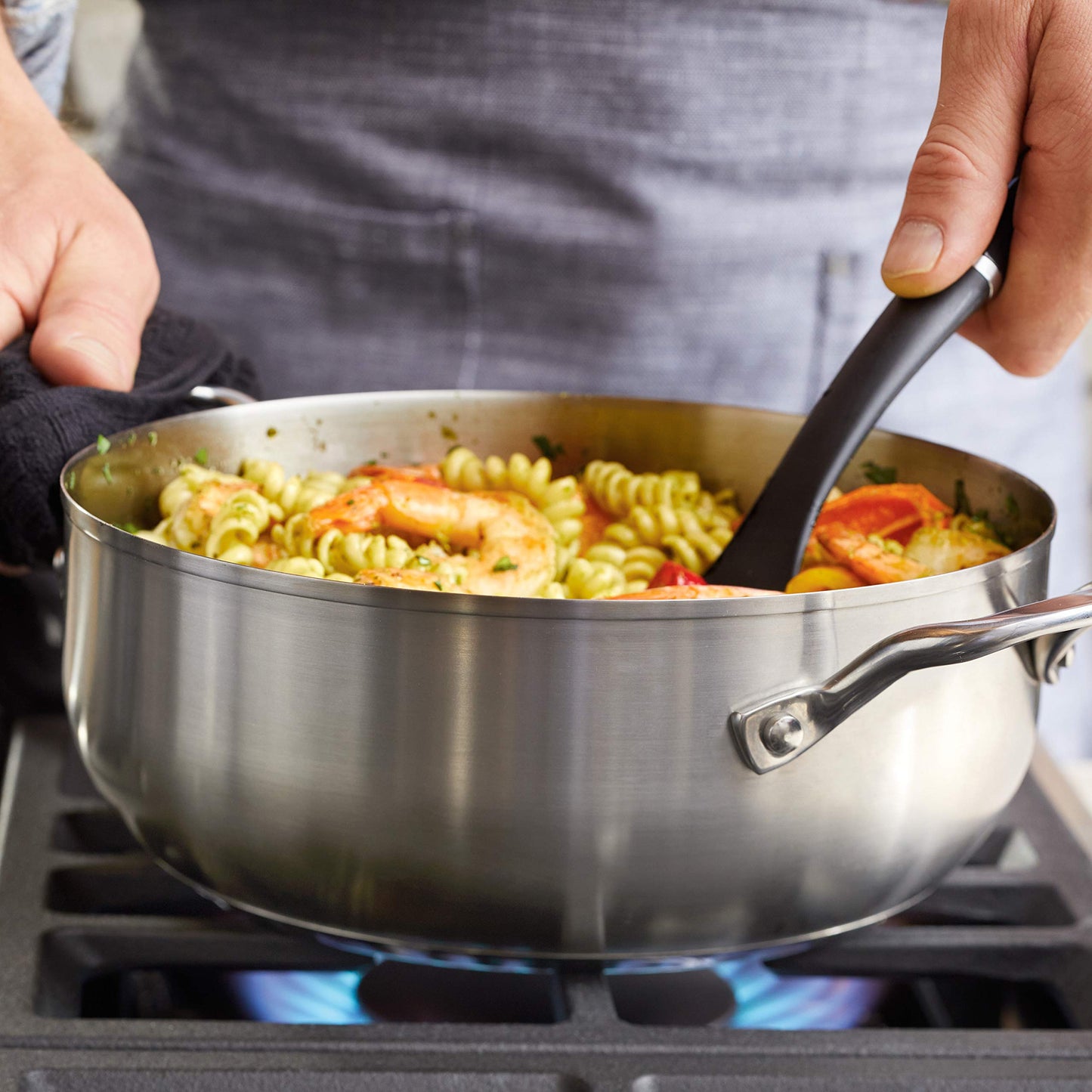 3 Ply Casserole with Lid (Silver / 4 Quarts)