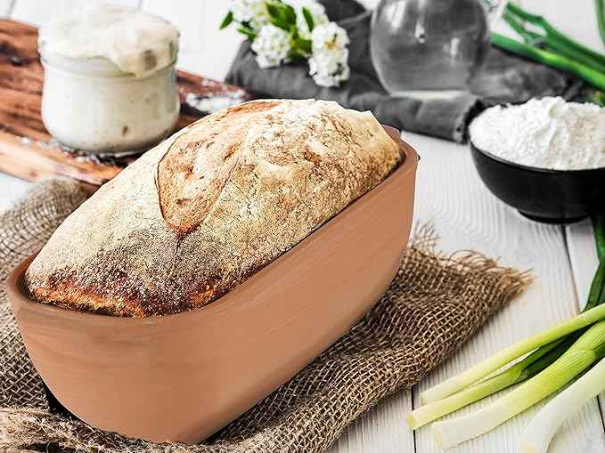 Eurita Clay Roaster, Non-Stick Bread Pan & Lid, Healthy Clay Pot Cooking, With Free Recipe Guide, 2 Quarts