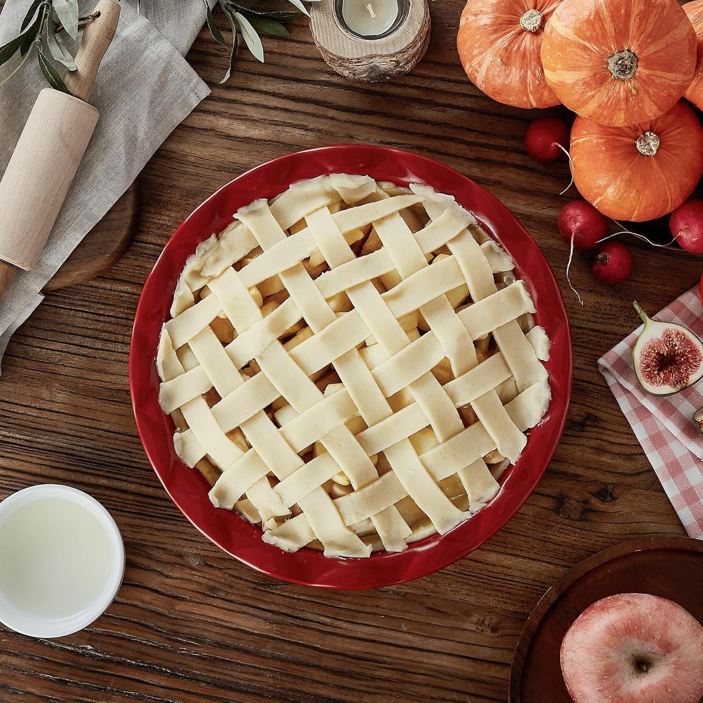 Lareina Ceramic Pie Pans for Baking, 9 Inches Pie Plate for Apple Pie, 36 Ounce Round Baking Dish, Set of 2, Thanksgiving day Gifts for Women, Red - HomeSpice
