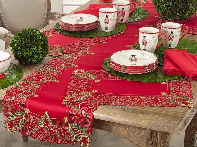 Fennco Styles Pandoro Collection Holiday Christmas Tree Tablecloth (Ivory, 14"x20" Placemat-Set of 4)