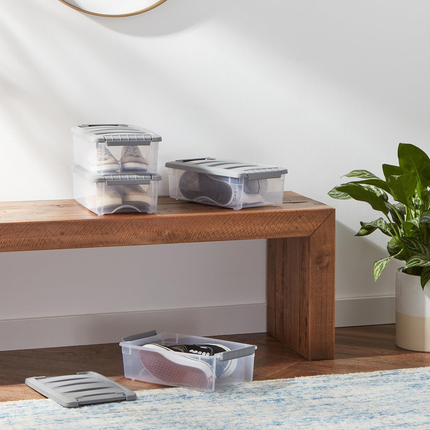 Plastic Storage Containers with Secure Latching Lids