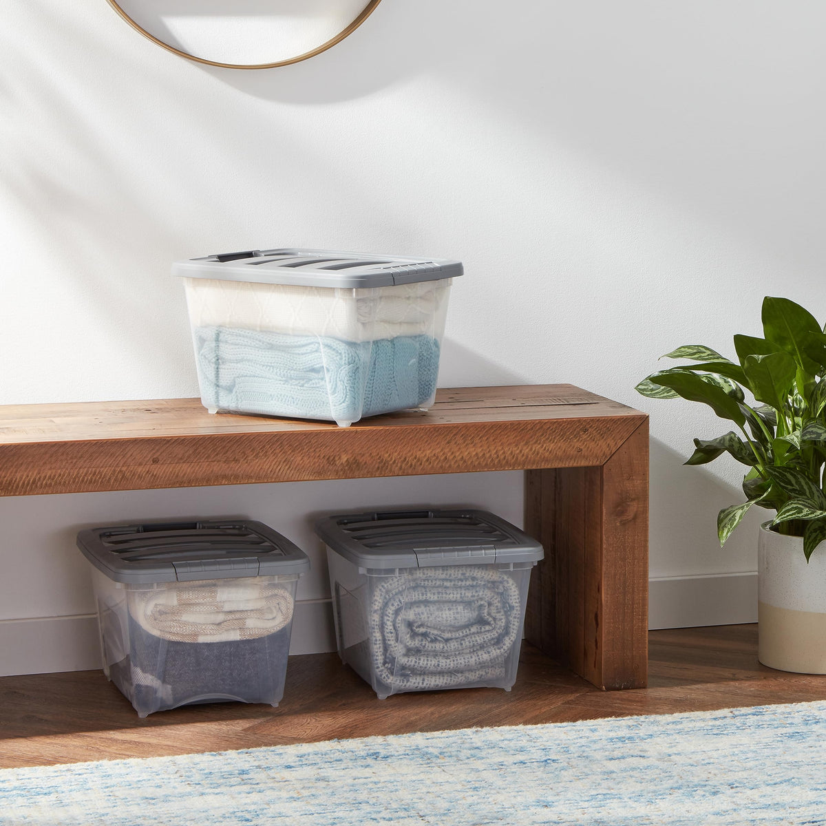 Plastic Storage Containers with Secure Latching Lids