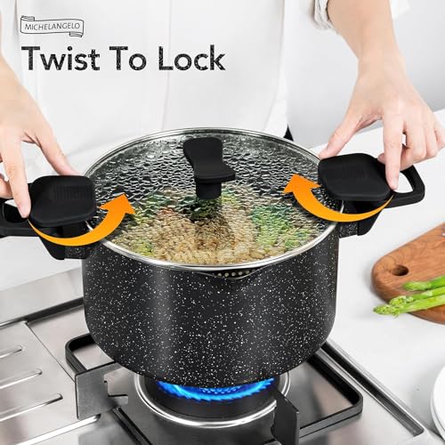 Pasta Pot with Strainer Lid
