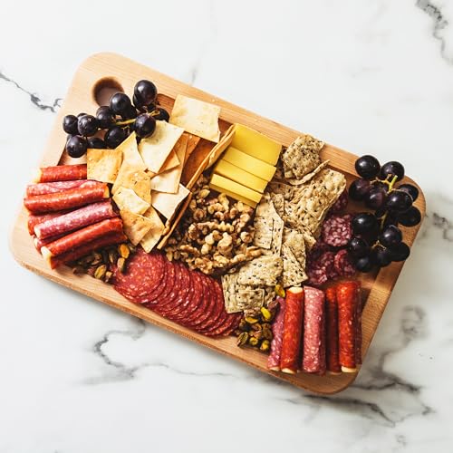 Prestige Series Rectangular Wooden Maple Cutting Board 16”x10” (16"L x 10"W)