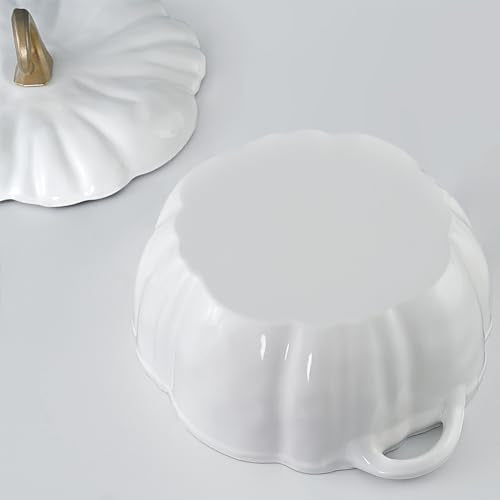 Pumpkin Cast Iron Dutch Oven (White / 3.8 qt)