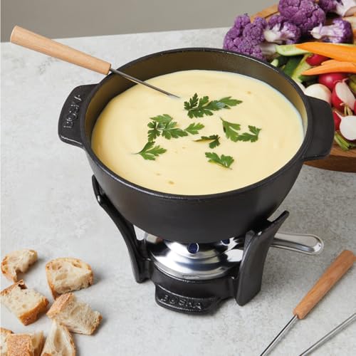 Party fondue family