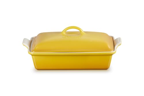 Stoneware Heritage Covered Rectangular Casserole