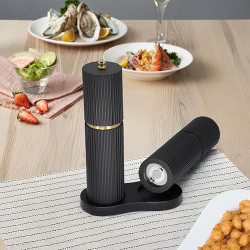 Wooden Salt and Pepper Grinder Set