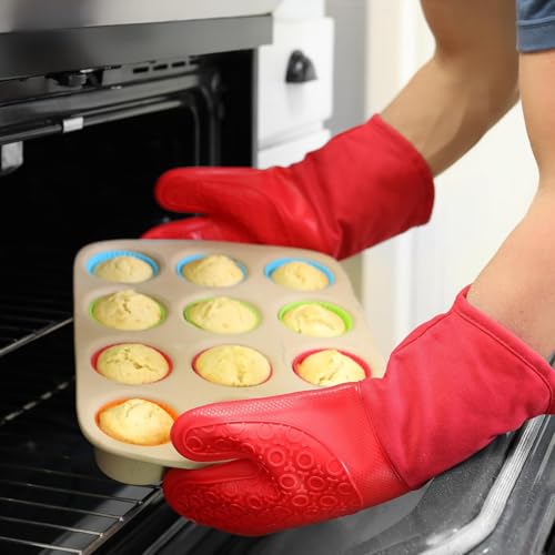 BPA Free Silicone Oven Mitts Ultra Heat Resistant up to 500°F (Red / 2-Piece 13.7" Oven Mitts)