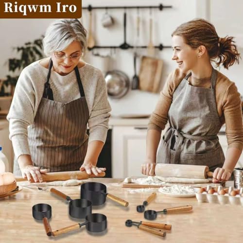 Wooden Handle Measuring Cup and Measuring Spoon Set
