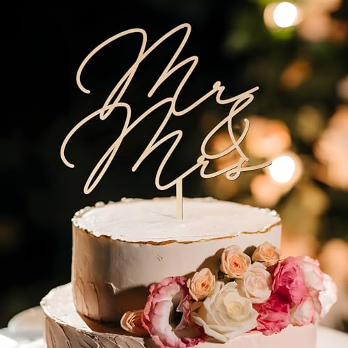 Wedding Cake Topper in Wood with Artificial Flowers