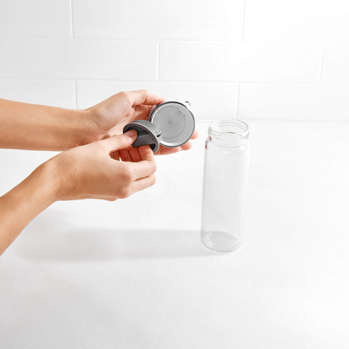 Good Grips 12 oz Precision Pour Glass Oil Dispenser (12 Ounces / Dispenser)